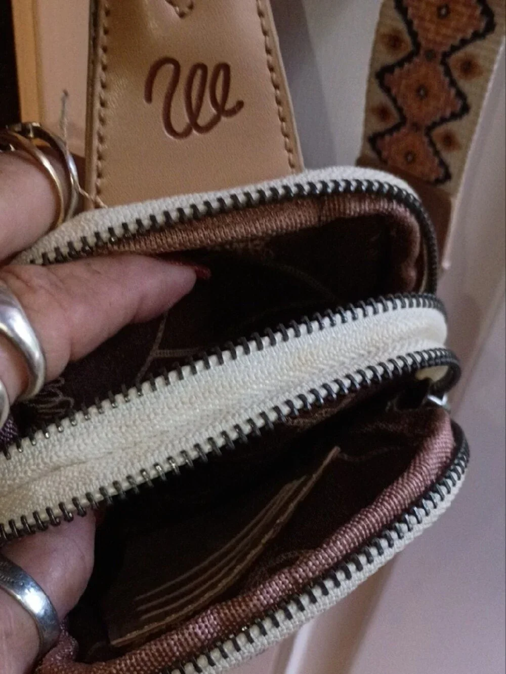 Wrangler Aztec Pattern Crossbody Bag - Tan & Orange